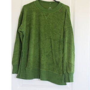 Aerie Fuzzy Sweater  Green Split Side Sweatshirt Green Sz small NWOT